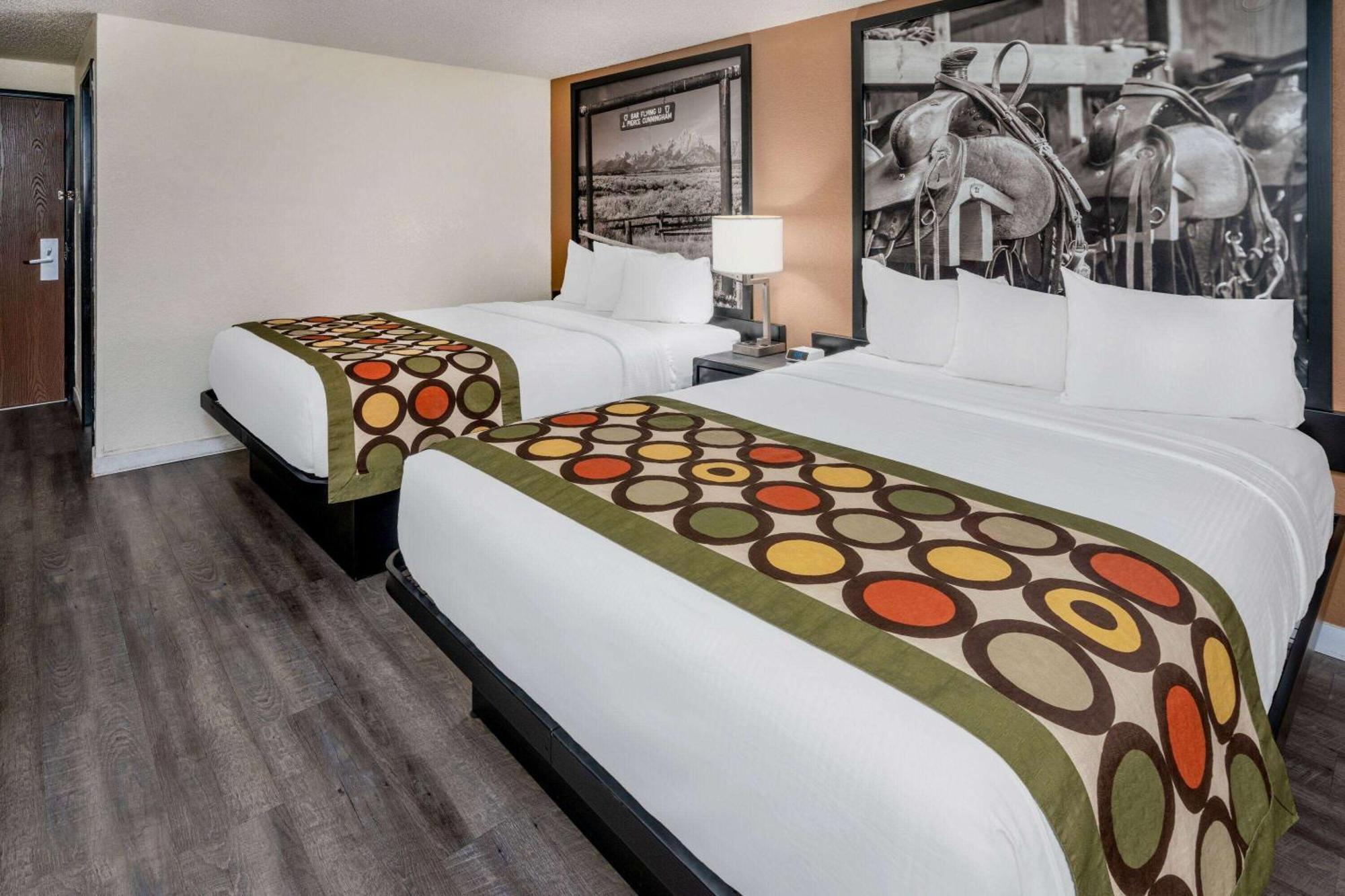 Hotel Super 8 By Wyndham Cheyenne Wy Exterior foto